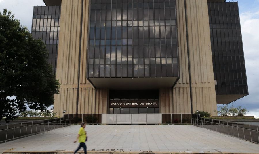 Center banco central economia 0413202012