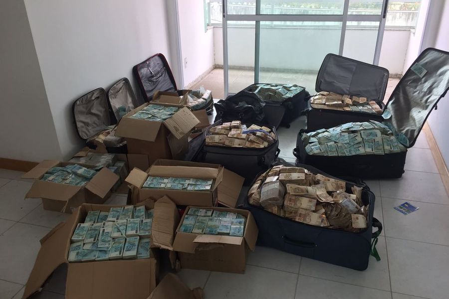 Center pf acha malas com dinheiro em imovel supostamente usado por geddel em salvador