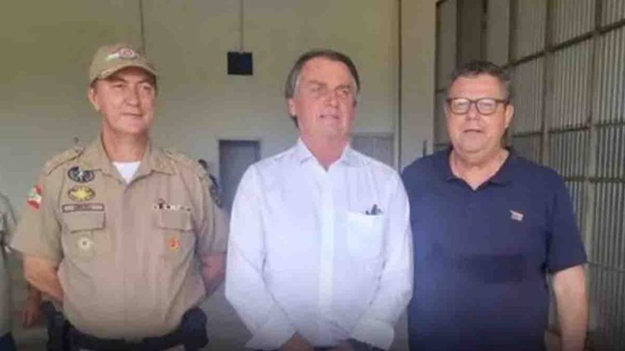 Center covid deputado encontro bolsonaro widelg