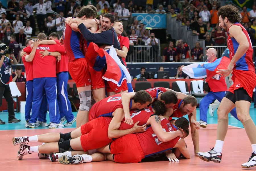 Center ime da russia comemorando a medalha de ouro olimpica0045