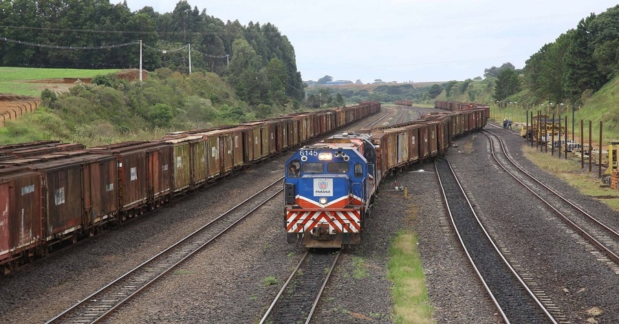 Center trens da ferroeste 1