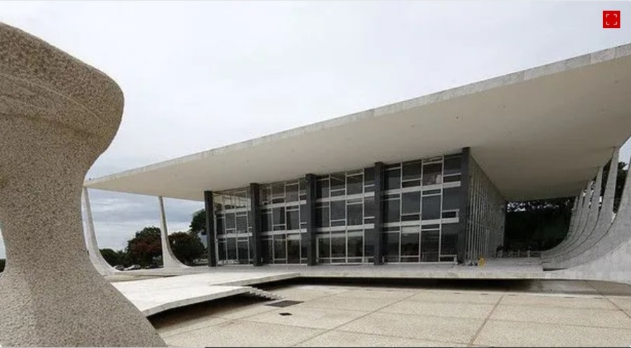 Center z