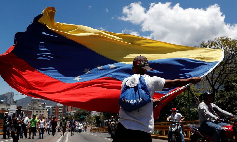 Center 2019 04 06t160517z 830470294 rc183ec12730 rtrmadp 3 venezuela politics