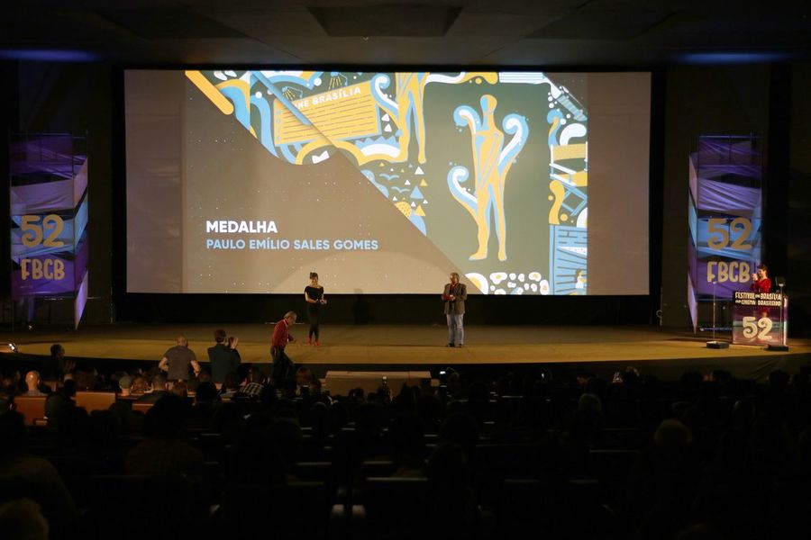Center 52o festival de brasilia do cinema brasileiro20191122 abr 1964