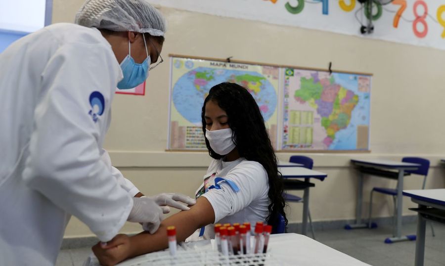 Center 2020 10 02t002908z 1 lynxmpeg9100p rtroptp 4 health coronavirus brazil
