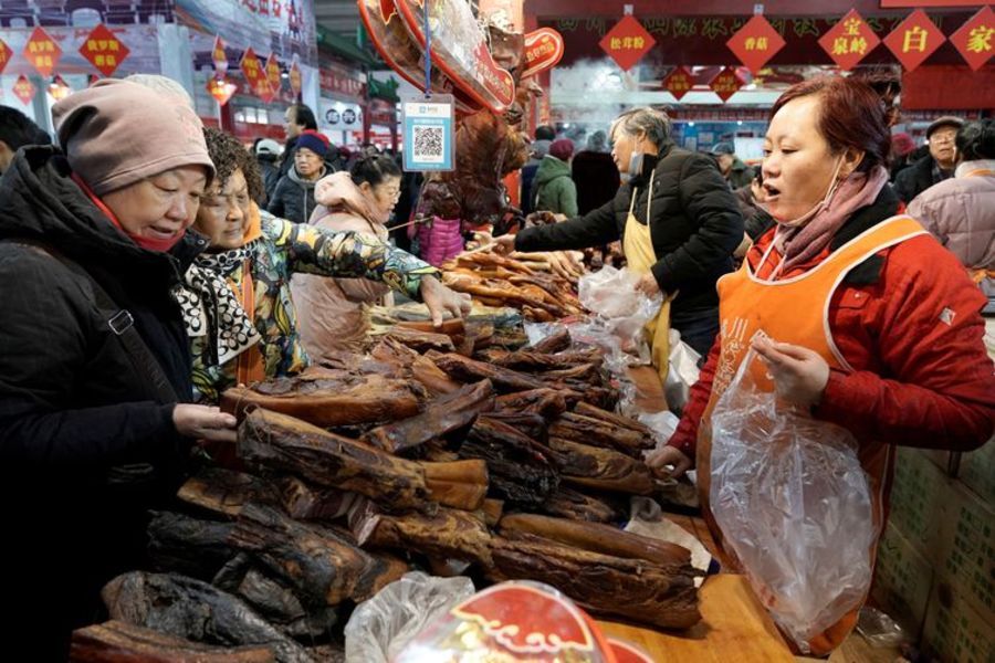 Center 2020 01 17t091706z 1685399253 rc2lhe9z5o2c rtrmadp 3 china swinefever pork