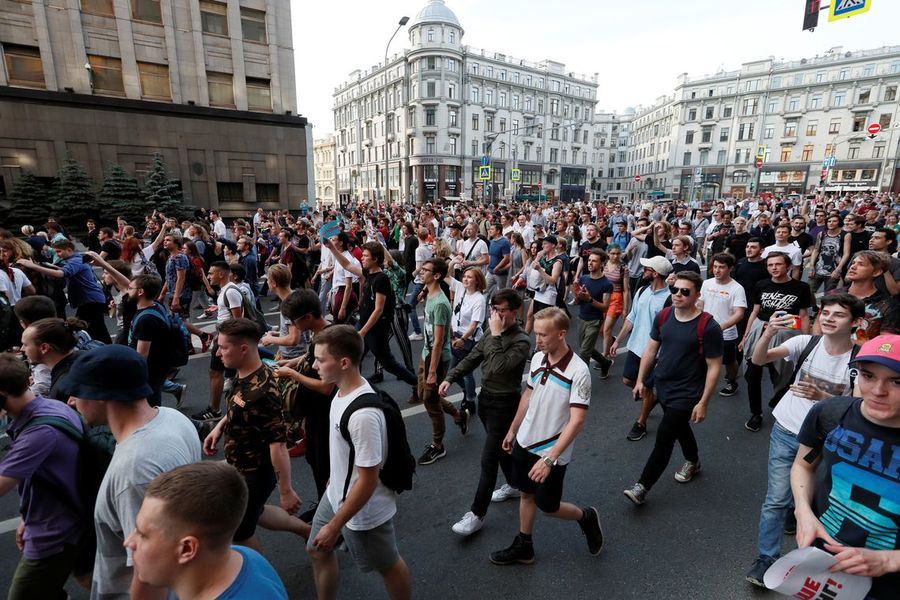 Center 2019 07 27t142601z 829955153 rc1eb44f3bc0 rtrmadp 3 russia politics protests