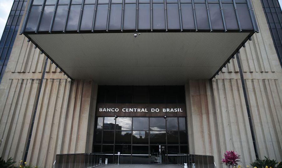 Center banco central economia 0413202009