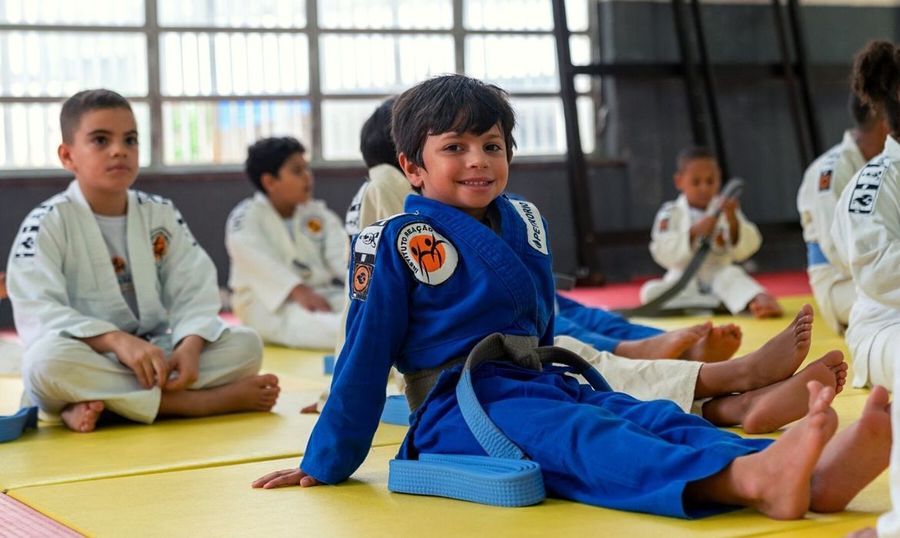 Center doar ou ser padrinho saiba como transformar a vida de uma crianca. seja amigo do reacao