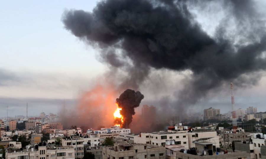 Center 2021 05 13t120748z 1 lynxmpeh4c0ll rtroptp 4 ormed israel gaza tropas
