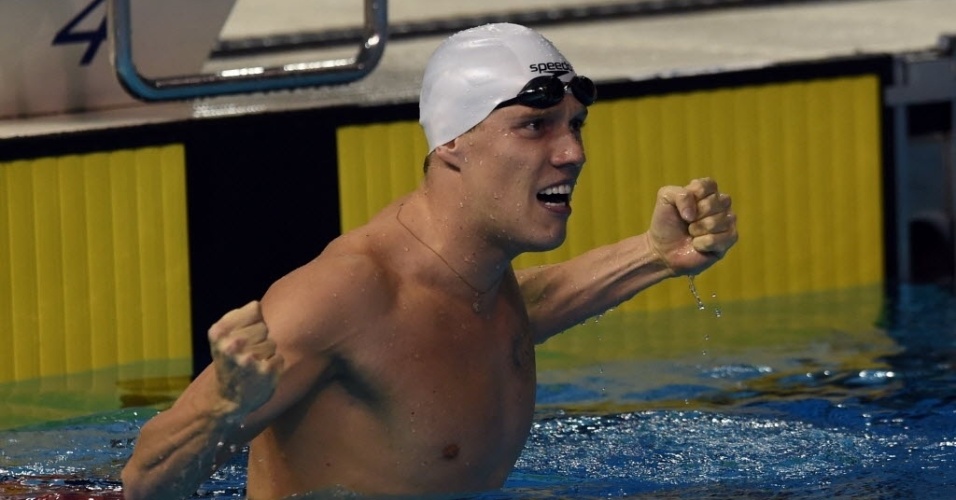 Henrique rodrigues comemora medalha de ouro nos 200m medley da natacao 1437264727658 956x500