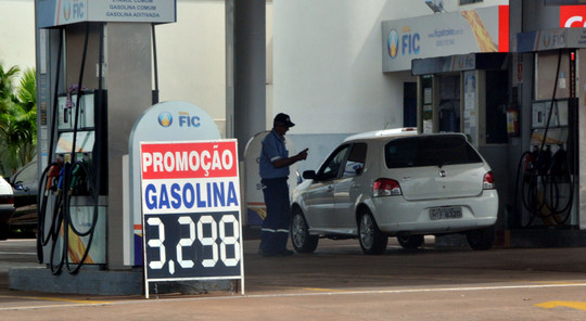 0312150237gasolinaar0013