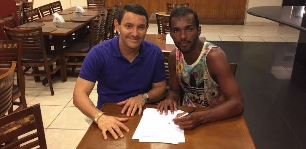 Richarlyson assina contrato com o gremio novorizontino 1451523408421 615x300