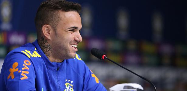 Luan briga por lugar na selecao brasileira 1469214076945 v2 615x300