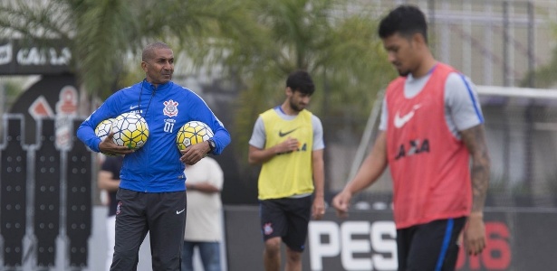 Cristovao borges camacho e lucca em treino do corinthians 1473105348038 615x300