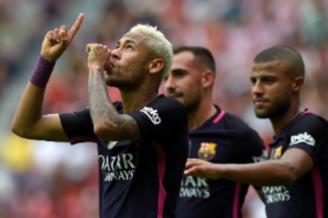 Neymar comemora dois gols pelo barcelona contra sporting gijon 1474735835717 300x200