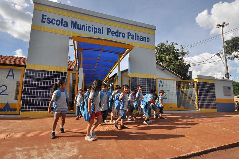 Escola pedro palhano fachada 5jpg 1