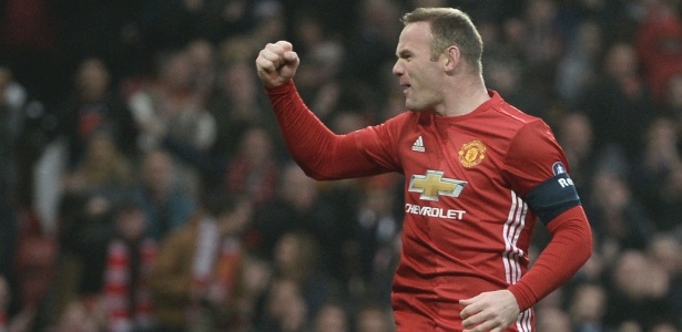 Rooney se tornou o maior artilheiro da historia do manchester 1483799568691 615x300