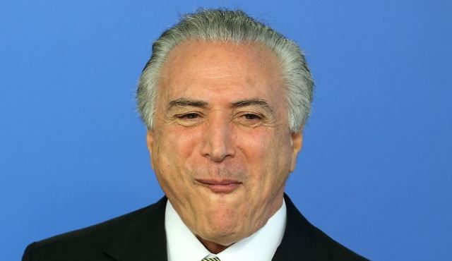 Deboche de temer