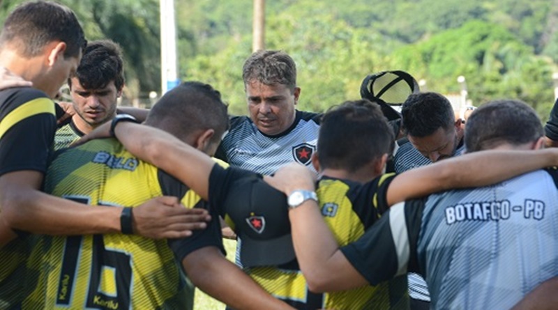 Treino do botafogo da paraiba la