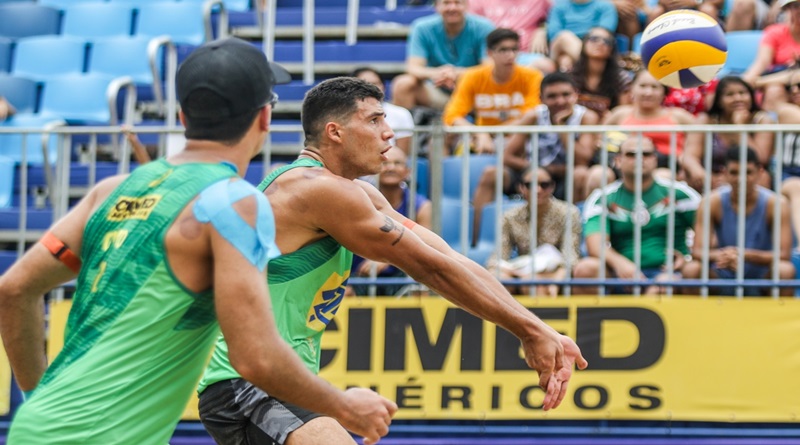 Esportes volei de praia saymon e guto