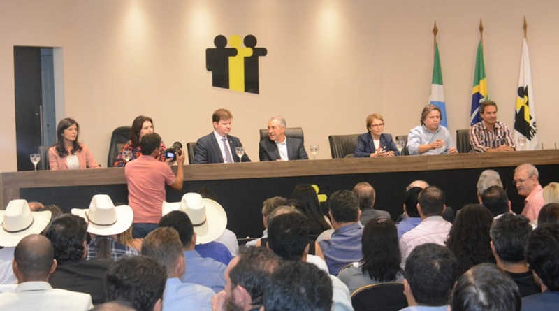Ministro campo grande ar