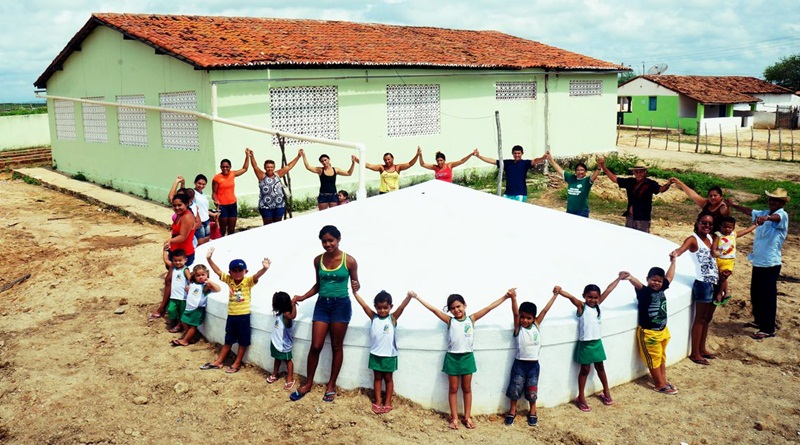 Cisterna na escola municipal furtado leiter caritas crateus ce