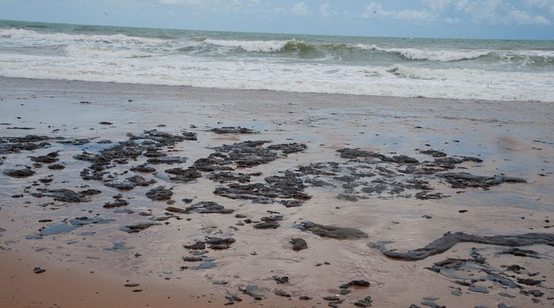 Oleo praia adema governo do sergipe1